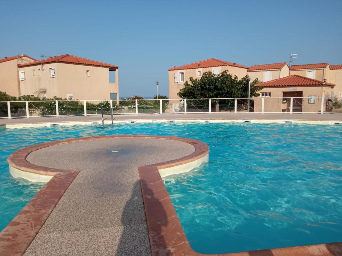 Villa 6 Couchages Spa Privatif, Acces Direct Mer, Piscine Le Barcarès Exterior foto
